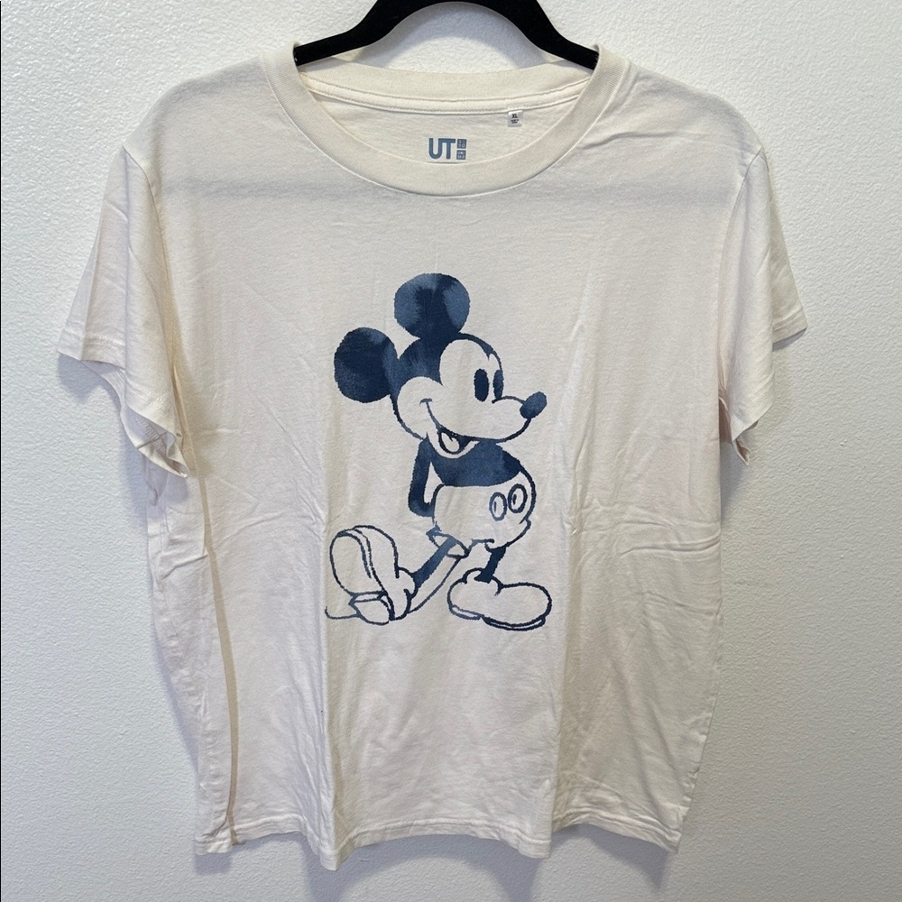 Disney x Uniqlo Cream Mickey Mouse Short Sleeve Tee